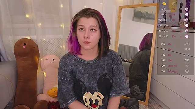 Mira Falls online show from 01-15-25, 11:53