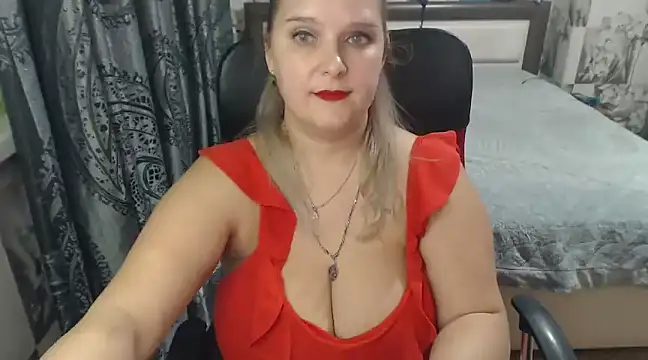 Snapshot of Boolochka chatting on 01-04-25, 08:37 Boolochka online show from 01-04-25, 08:37