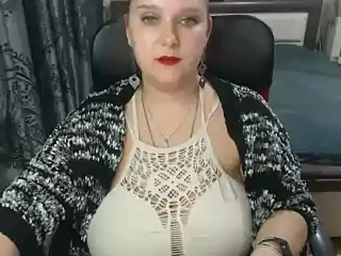 Snapshot of Boolochka chatting on 01-28-25, 09:08 Boolochka online show from 01-28-25, 09:08