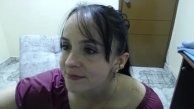 antara hotgirl online show from 04-28-26, 10:04