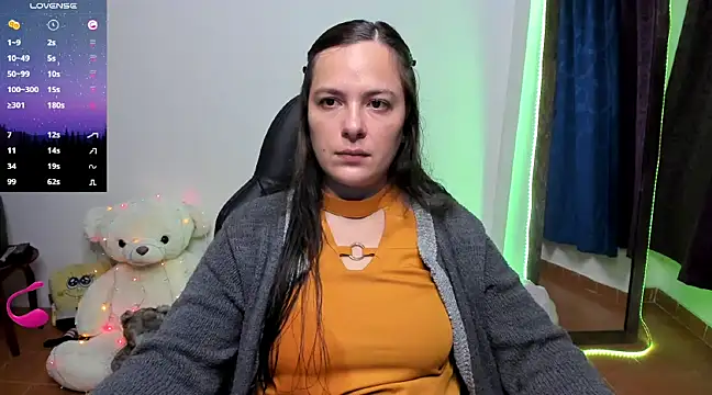 angelaagomez online show from 02-12-25, 12:58