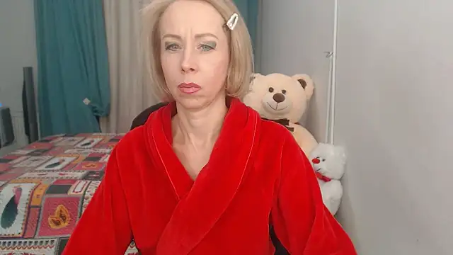 LuxuryNika online show from 01-16-25, 07:41