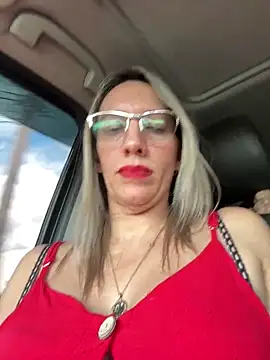 Snapshot of Gatitacarlita chatting on 01-23-25, 06:03 Gatitacarlita online show from 01-23-25, 06:03