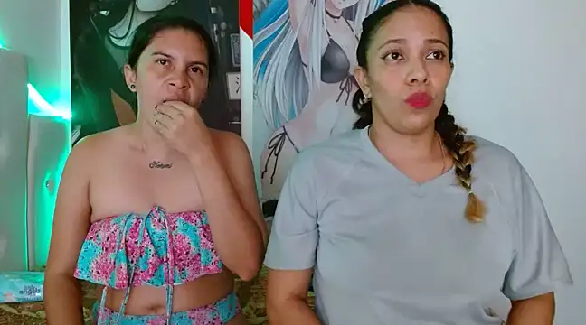 Snapshot of Bootycallhot chatting on 01-29-25, 07:22 Bootycallhot online show from 01-29-25, 07:22