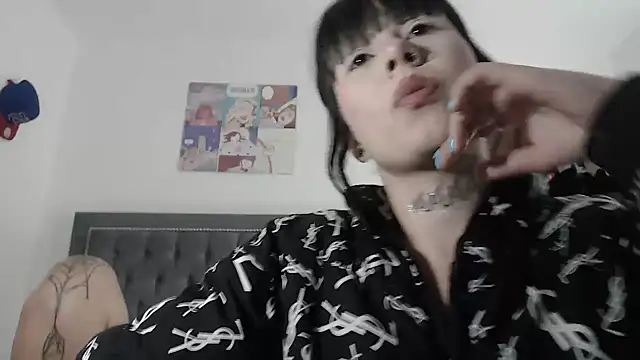 dulce maria x online show from 02-26-25, 01:00