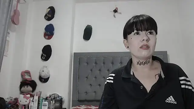 dulce maria x online show from 11-07-25, 11:05