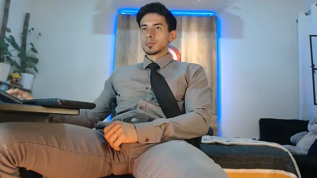 Andrew 4  online show from 02-20-26, 01:57