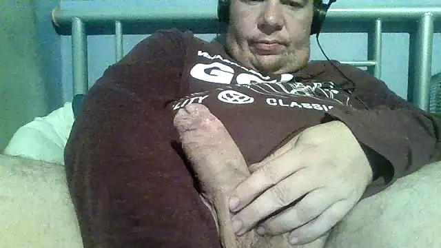 thickdick12331 online show from 10-27-25, 10:36