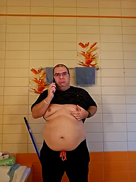 Snapshot of Andrew1900529 chatting on 09-29-25, 07:13 Andrew1900529 online show from 09-29-25, 07:13