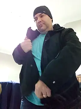 Snapshot of Andrew1900529 chatting on 12-04-25, 05:39 Andrew1900529 online show from 12-04-25, 05:39