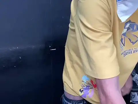 Snapshot of nielbhai88 chatting on 03-20-26, 10:42 nielbhai88 online show from 03-20-26, 10:42