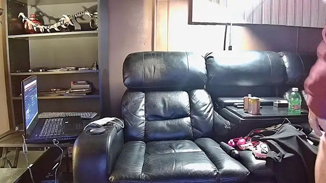 TinkPixieDust online show from 01-16-26, 03:54