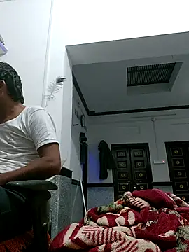 Snapshot of HotBoyOm chatting on 11-22-25, 06:29 HotBoyOm online show from 11-22-25, 06:29