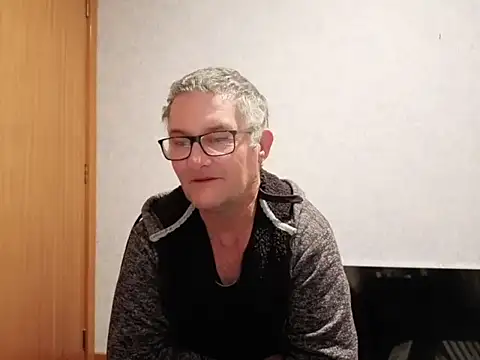 Snapshot of bigballnz chatting on 09-12-25, 07:30 bigballnz online show from 09-12-25, 07:30