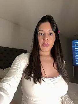 Snapshot of kamivolkano chatting on 02-18-25, 11:52 kamivolkano online show from 02-18-25, 11:52