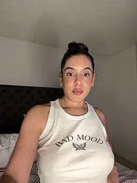 Snapshot of kamivolkano chatting on 03-23-25, 03:54 kamivolkano online show from 03-23-25, 03:54