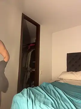 Snapshot of kamivolkano chatting on 11-30-25, 12:03 kamivolkano online show from 11-30-25, 12:03