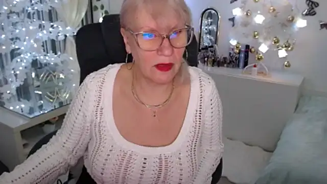 Ghertrude52 online show from 12-22-25, 04:09