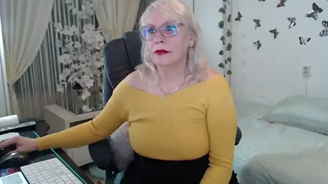 Ghertrude52 online show from 03-03-26, 04:40