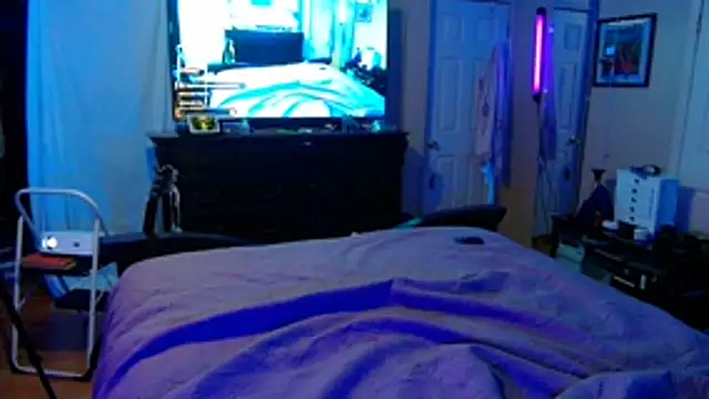 AerobicSleeve online show from 02-12-26, 07:36