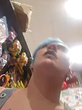 Snapshot of PinkTheHawk chatting on 12-05-24, 02:53 PinkTheHawk online show from 12-05-24, 02:53