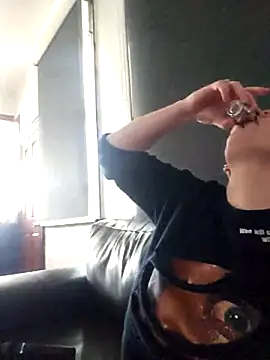 PinkTheHawk online show from 03-06-26, 01:13