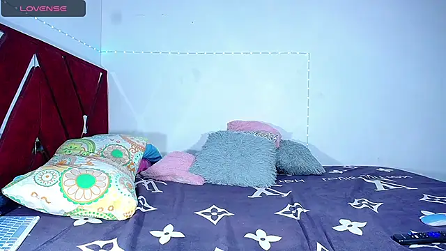 DanisaBrown online show from 12-06-24, 08:07