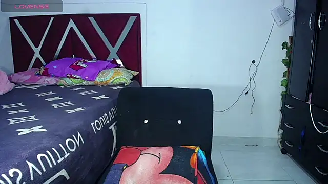 DanisaBrown online show from 03-07-25, 02:01