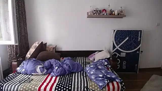 SexxyLety online show from 10-24-25, 06:43