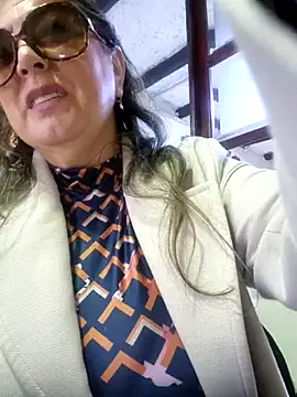 emma tour online show from 12-11-24, 01:28