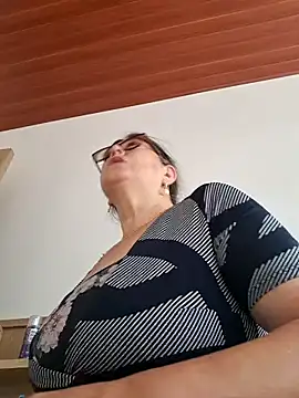 emma tour online show from 12-23-24, 09:29