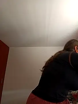 emma tour online show from 09-16-25, 03:02