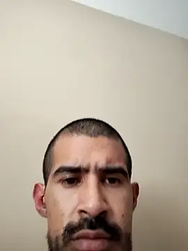 Snapshot of Mikey69me@xh chatting on 02-25-25, 10:50 Mikey69mexh online show from 02-25-25, 10:50