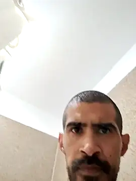 Snapshot of Mikey69me@xh chatting on 03-11-25, 03:56 Mikey69mexh online show from 03-11-25, 03:56