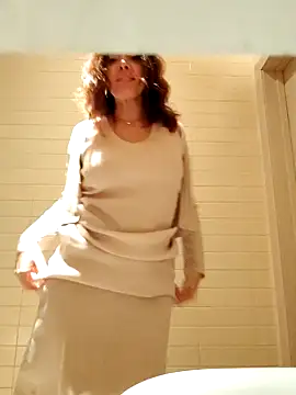 EvaXOAir online show from 03-10-25, 08:26