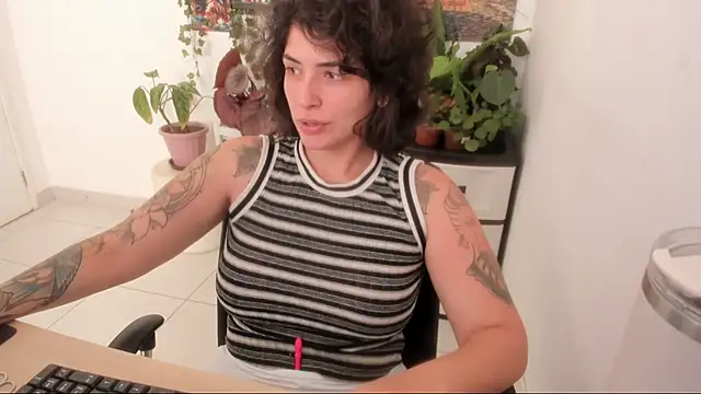 TaliMajesty online show from 09-18-25, 07:27