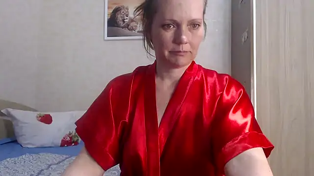 Snapshot of SheLion chatting on 03-22-25, 04:26 SheLion online show from 03-22-25, 04:26