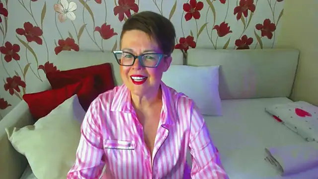 JennAlison online show from 02-11-25, 10:59