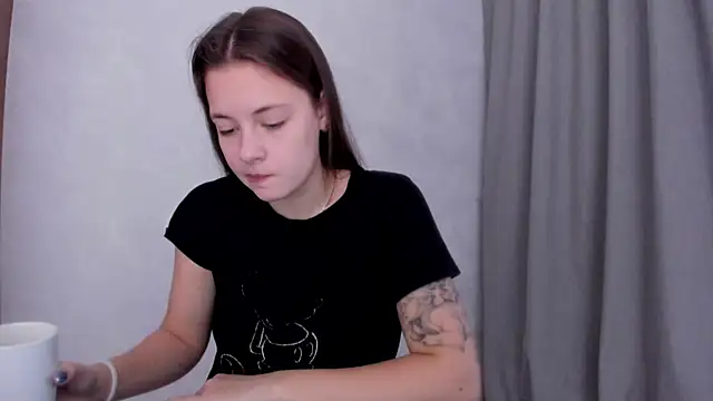 why again me online show from 01-18-25, 01:40