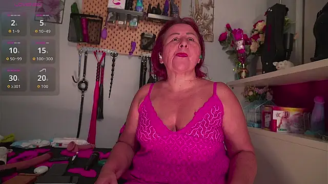 Snapshot of barbarah_ chatting on 10-06-25, 06:27 barbarah online show from 10-06-25, 06:27