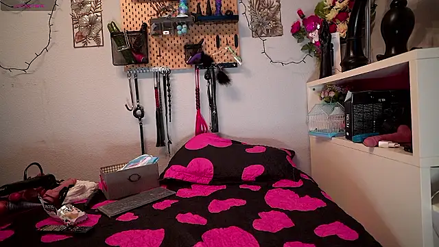 barbarah  online show from 03-26-26, 09:37