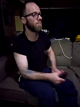 Snapshot of Cooking_Cristal chatting on 02-04-25, 04:37 Cooking Cristal online show from 02-04-25, 04:37