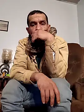 Snapshot of theeeegodv5 chatting on 12-23-24, 05:22 theeeegodv5 online show from 12-23-24, 05:22