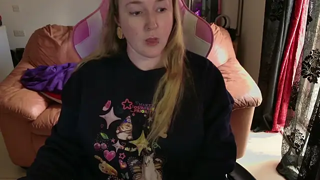 kisicaxx online show from 01-21-25, 01:11