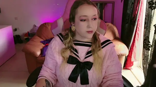 kisicaxx online show from 02-07-25, 09:47