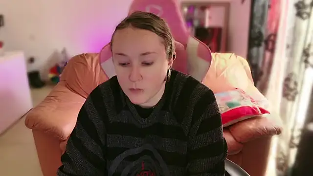 kisicaxx online show from 02-27-25, 10:26