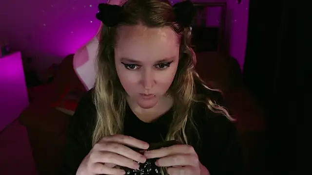 kisicaxx online show from 03-12-25, 05:28