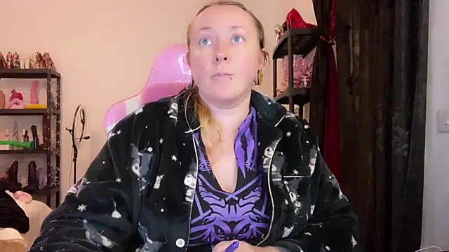 kisicaxx online show from 02-13-26, 08:05