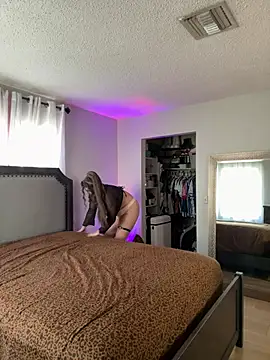 lovely beast online show from 02-12-25, 06:19