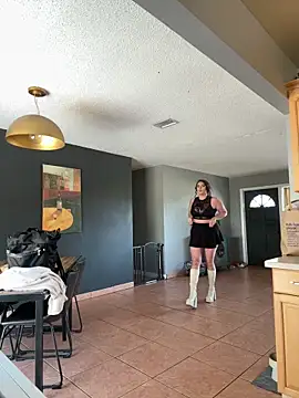 lovely beast online show from 03-06-25, 05:54